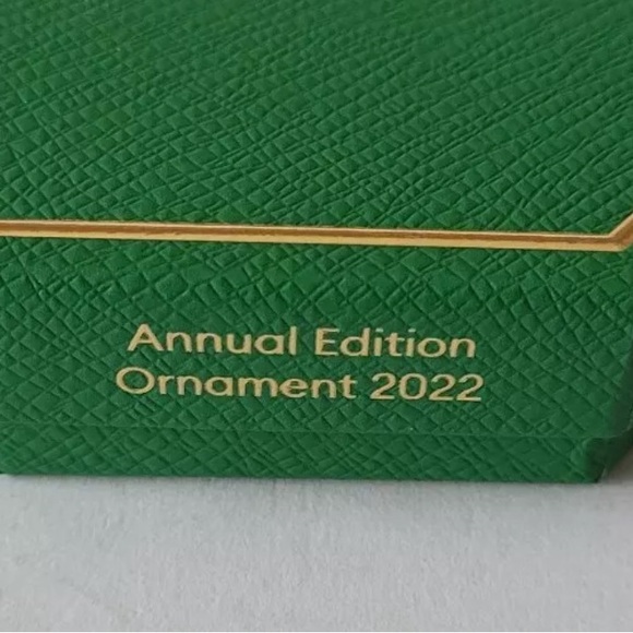 Swarovski Annual Edition 2022 Ornament - Picture 8 of 8